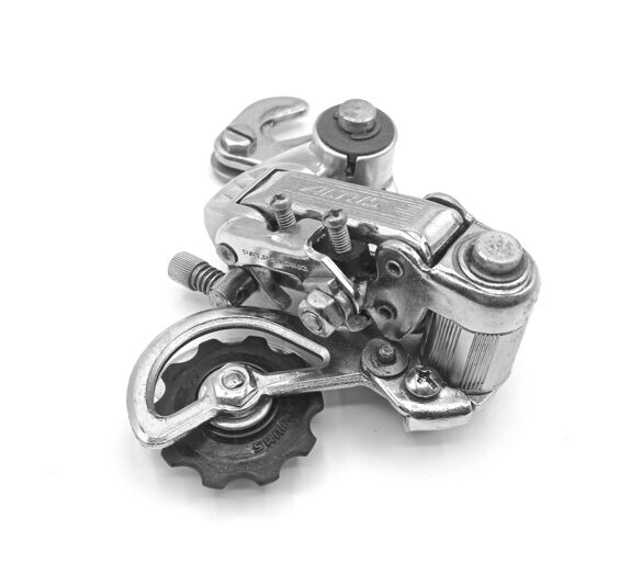 Dérailleur arrière SHIMANO ALTUS-ST RD-AT11 vélo ancien vintage